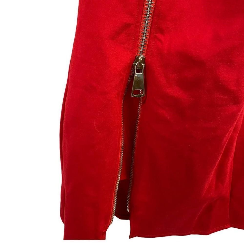 by the way. Red Strapless Dres Size M - Picture 4 of 9